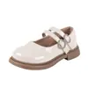Zapatos de piel para niña 2026 otoño nuevo modelo zapatos de baile para actuación de niñas zapatos de suela blanda de un solo color zapatos planos de princesa versión para estudiante