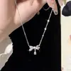 Colar com Pingente de Laço de Diamante Brilhante Estilo Coreano para Mulheres Design Doce Versátil de Alta Qualidade Corrente para Clavícula Acessórios de Luxo Leve de Nicho