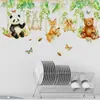 Papel de Parede de Folhas Verdes com Animais Fofos Brincando em um Balanço, Adesivos para Decoração de Parede de Jardim de Infância, Fotos Autoadesivas de Coelhos e Raposas