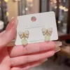 Aretes Nuevos Populares Estilo Coreano de Cuentas de la Fortuna, Tachuelas Versátiles Simples y Elegantes, Joyería para Orejas Mismo Estilo de Transmisión en Vivo al por Mayor