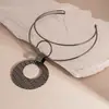 Collar Colgante Geométrico Irregular Transfronterizo Europeo y Americano Lujo Ligero Moda de Gama Alta Diseño Gargantilla Collar de Nicho para Mujeres