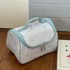 Nueva y linda bolsa de maquillaje con temática de gato para mujer, diseño elegante, portátil, gran capacidad, adecuada para viajes y se puede usar para guardar artículos de tocador y productos para el cuidado de la piel. Disponible al por mayor