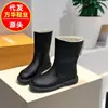 Nuevas Botas Blancas de Invierno 2025 para Mujer Estilo Normcore Botas de Media Caña para Mujer Planas Botas de Moda Casual Versátiles