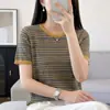 Camiseta de punto de manga corta a rayas con bloques de color y cuello redondo pronunciado, estilo de celebridad, top versátil francés para mujer, verano