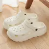 Zapatos de Agujeros Jieliya para Mujer 2026 Verano Nuevo Estilo Exterior Suela Gruesa Elevadores Antideslizantes Soporte de Arco Sandalias para Hombre