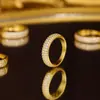Novo Anel Estrela Transfronteiriço Micro-Incustado Ouro Imitado Céu Estrelado Anel Palaciano Elegante Anel para Dedo Indicador Joia de Mão