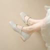 Sapatos Mary Jane Franceses de Salto Baixo com Bico Quadrado e Salto Grosso Couro Macio Retrô Sapatos Cheongsam Sapatos de Noiva Femininos Sapatos de Dama de Honra Sapatos de Casamento Baotou