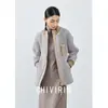 Novo Estilo Outono e Inverno 2026 Casaco Curto Casual de Lã de Cordeiro para Mulheres, High-End, Corte Amplo, Emagrecedor, Estiloso, Quente, Top Color-Blocked