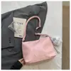 Bolsa Tote de Ombro Único Grande Capacidade Estilosa Novo Estilo Coreano Material Macio Fashionável Cor Sólida Casual para o Trabalho Bolsa de Mão Simples para Mulheres