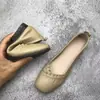 Zapatos cómodos para mujer para madres, nuevos mocasines estilo otoño 2026, zapatos casuales versátiles para enfermeras, cuero suave, suela suave, zapatos de vestir sencillos para mujer