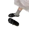 Zapatos Mary Jane con Hebilla de Remache Retro para Mujer Otoño Nuevo Estilo Zapatos Pequeños de Cuero Británicos Suela Suave con Falda Zapatos de Vestir