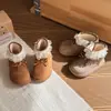 Botas de Princesa para Niñas 2025 Invierno Nuevo Estilo Coreano Botas Birkenstock Zapatos de Algodón Cálidos con Forro de Terciopelo Botas de Nieve para Bebé Niña de Invierno
