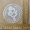 Pegatina de Tela Bordada Redonda Blanca DIY Hecho a Mano Hueca Accesorios para Ropa Posavasos Francés Ropa para Niños Accesorios de Encaje