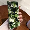 Popular en Europa y América, la funda de teléfono S26 de gato negro con patchwork verde artístico temática de bosque, cubierta protectora de una sola capa para Galaxy S25