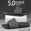 Sandalias de verano para hombre de gran tamaño para exteriores transfronterizas, sandalias de piscina casuales antideslizantes de suela blanda, sandalias de playa populares