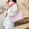 Bolsa de Ombro Grande de Grande Capacidade para o Dia a Dia de Mulheres, Nova Bolsa de Ombro Bordada Estilosa da Moda, Bolsa Tote de Mão da Moda