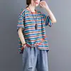 Camiseta Casual Suelta de Rayas Coloridas Artística Talla Grande para Mujer, Cuello Redondo, Manga Corta, Top Irregular de Verano