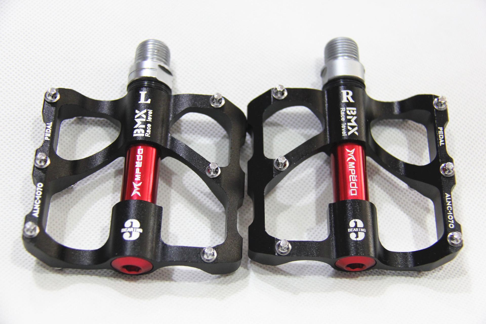 4079140663_1564704934