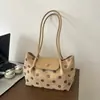Bolsa tote de bolinhas estilo coreano, grande capacidade, versátil, bolsa de ombro casual, moderna e estilosa, adequada para o trabalho, bolsa de mão feminina