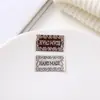 Etiqueta de Tela con Letras Negras Accesorios para el Cabello Marcas de Tejido diy Cuerda para el Cabello Pasador Etiqueta Trasera hecho a mano Marca Registrada Inglesa Calcomanías de Tela Bordadas