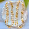 Maillard Otoño e Invierno Estilo Chino Retro Diseño Dorado Cálido de Alta Calidad Collar Cadena para Suéter de Perla de Cristal Artificial