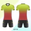 Uniformes de Fútbol Nuevos Personalizados al por Mayor, Trajes para Niños, Conjuntos Completos de Uniformes de Equipo para Instituciones de Entrenamiento, Uniformes de Entrenamiento para Clubes, Uniformes de Fútbol