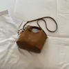 Bolsa tipo balde estilosa e moderna, nova coleção outono 2026, bolsa de ombro retrô, design simples, adequada para o trabalho e para o dia a dia, bolsa transversal
