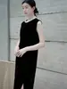 Vestido de Terciopelo de Seda para Mujer 2026 Otoño Invierno Sin Mangas Cuello Redondo de Perlas Abertura Terciopelo de Seda de Morera Falda Elegante