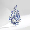Moda Europea y Americana Chenxing Broche de Flor de Circonita Brillante Incrustada con Diamantes Corsage de Flor de Planta Versátil Elegante Retro