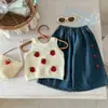 Traje de Verano Estilo Pastoral con Fresas para Niñas 2025 Nuevo Estilo Estilo de Bebé Niña Chaleco Tejido Calado Pantalones Rectos