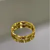 Anel Fresco Estiloso Super Brilhante Ice-Crush, Mais Vendido Transfronteiriço, Moda de Luxo Leve Anel Aberto Dourado Feminino