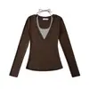 Camiseta Sexy de Estilo Puro Deseo con Tirantes Halter de Manga Larga Femenina Ajustada Corta Camisa Base Falsa de Dos Piezas en Contraste