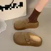 Zapatos Birkenstock Retro de Suela Gruesa Medio Abiertos para Mujer 2026 Otoño Nuevo Estilo Aumentadores de Altura para Exteriores sin Cierre Puntera Cerrada Zapatos Birkenstock