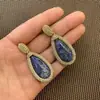 Brincos Versáteis Estilo Corte Moda Vintage Qingdao, Brincos de Luxo Leve Nicho High-End para o Dia a Dia, Design Vermelho para Mulheres
