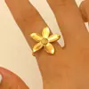 Anel de Flor e Folha em Aço Inoxidável para Mulheres, Design Oco Exagerado e Único com Rosa, Margarida, Girassol, Anel para Dedo Indicador Feminino