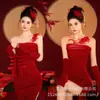 Estudio Fotográfico Nuevo Tema de Año Nuevo Traje Rojo Atmósfera Chica Dulce Interior Foto Fotografía Arte Foto Ropa