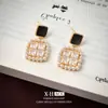 Pendientes Cuadrados de Zircón y Perla Chapados en Oro Real Estilo Coreano Pendientes de Moda para el Trabajo Simples y Versátiles Pendientes Elegantes