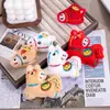 Regalo de Año Nuevo Año del Caballo Etiqueta con Nombre Colgante de Peluche Accesorios para Mochila Escolar de Niños Estudiantes Guardería Día de Año Nuevo Pequeño Regalo