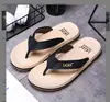 Chanclas de Nuevo Estilo para Hombre en Verano, Chanclas Antideslizantes, Sandalias de Playa de Celebridad de Internet, Pantuflas Trendy Juveniles para Hombre