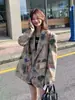 Blazer Personalizado con Estampado de Cuadros Graffiti Transfronterizo Europeo y Americano para Mujer, Corte Holgado, Adelgazante, Top Casual Versátil