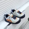 Colección Otoño 2026 Zapatos para Bebés Niños Zapatos Deportivos Nuevos para Niños Estilo Coreano Sencillo Zapatos Suaves para Caminar para Niños Pequeños 6571
