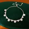 Joyería Versátil para el Trayecto Diario: Pulsera de Perlas con Abalorios y Circonita, Pulsera de Lujo Ligero de Nicho de Gama Alta, Accesorio de Mano Elegante y Único al por Mayor