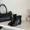 Encuentro de Primera Temporada Suela Blanda Punta Aguda Retro Botas Vaqueras Western Apiladas para Mujer Otoño/Invierno 2026 Botas Martin Versátiles Ajustadas