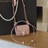 Bolso Mini Silla de Gamuza de Alta Gama, Bolso Pequeño con Pañuelo de Seda y Cuentas, Bolso Cruzado, Bolsita para Auriculares, Bolsita de Cuello de Nicho, Bolso Pequeño para Accesorios