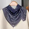 Estilo Étnico Gris Delgado Similar a la Seda Bufanda Cuadrada Pequeña de 70 Bufanda de Lino y Seda para Mujer Primavera y Otoño Hombro Caído Regalos para Madre