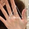 Novo Estilo Xiaohongshu Novo Estilo Chinês Personalizado Moderno Pequeno Anel de Zircônia Diamante Quadrado Luz Luxo Anel Liso Acessórios de Anel para Mulheres