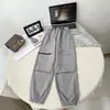 Calça Cargo Infantil Primavera e Outono para Meninos e Meninas, Corte Amplo, Secagem Rápida, Calça Longa Casual, Calça Jogger, Estilo Moderno 2824