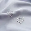 Pendientes Geométricos Huecos de Cubo para Mujer, Nuevo Estilo Coreano Frío de Moda, Hebilla de Oreja Distintiva