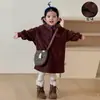 Conjunto de sudadera de forro polar para niños, con forro de forro polar, nuevo estilo otoño e invierno 2026, vestido para bebé niña, atuendos a juego para hermanos
