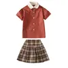 Roupas de Jardim de Infância Xadrez Roupa de Verão Uniforme Escolar Primário Roupas de Classe Infantil Roupa Esportiva Roupa de Verão de Manga Curta Duas Peças